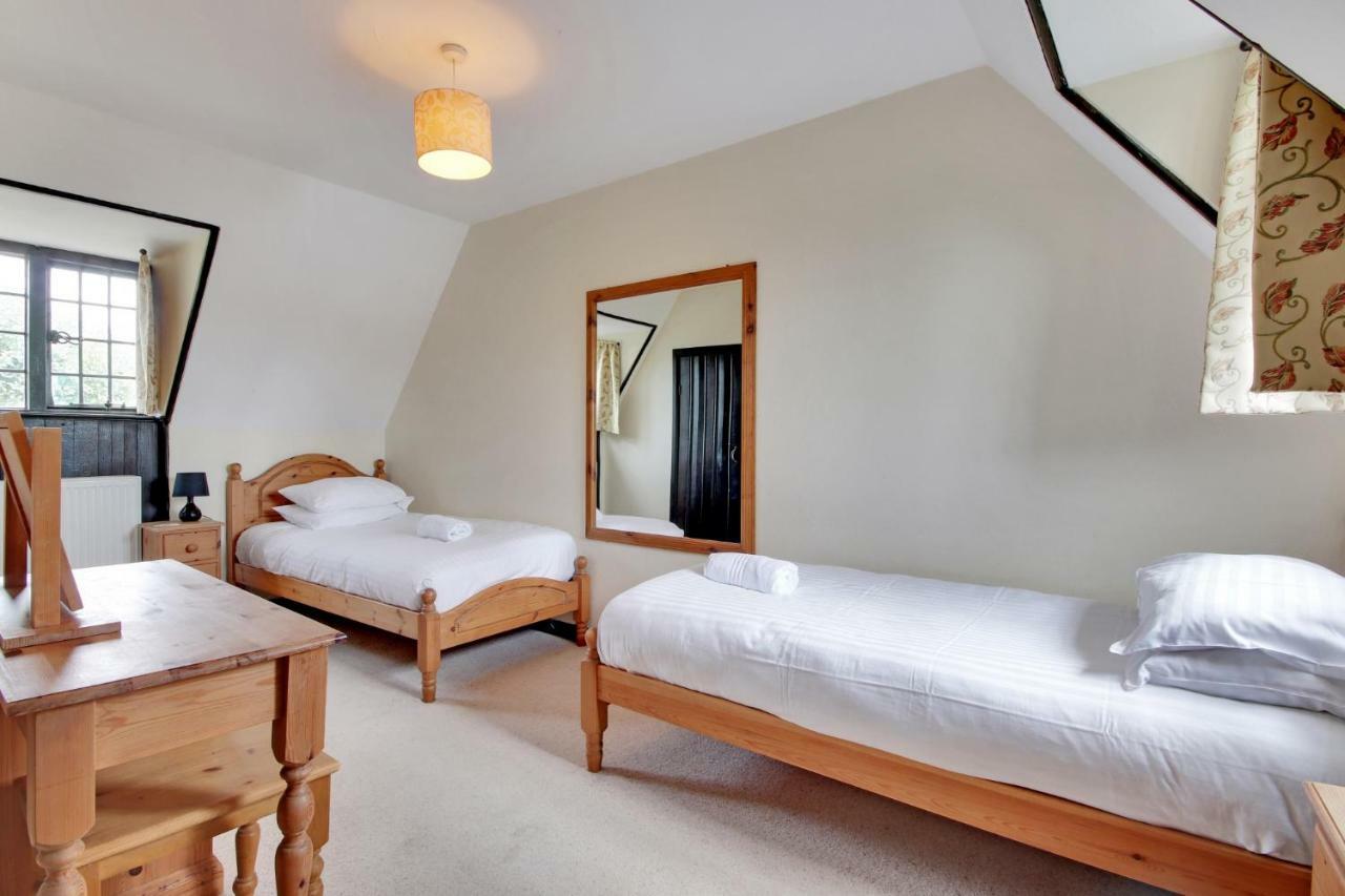 היית' Lympne Castle Cottages מראה חיצוני תמונה
