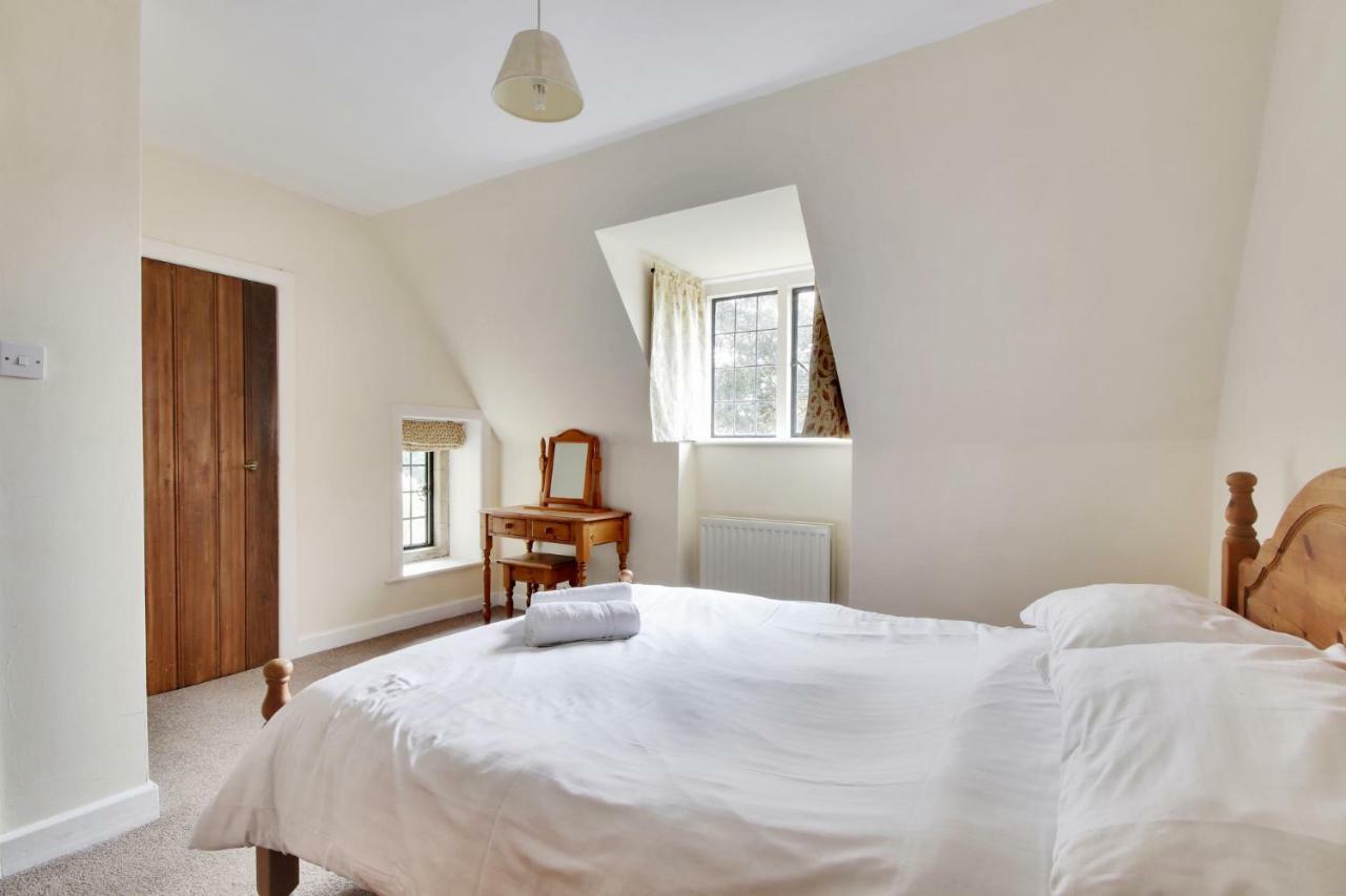היית' Lympne Castle Cottages מראה חיצוני תמונה